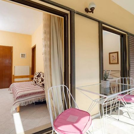 Traditional Apartment In Corfu Next To The Center Exterior photo
