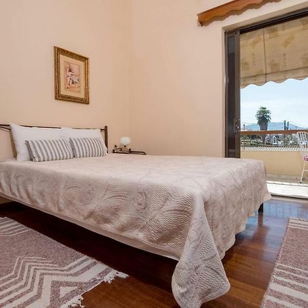Traditional Apartment In Corfu Next To The Center Exterior photo