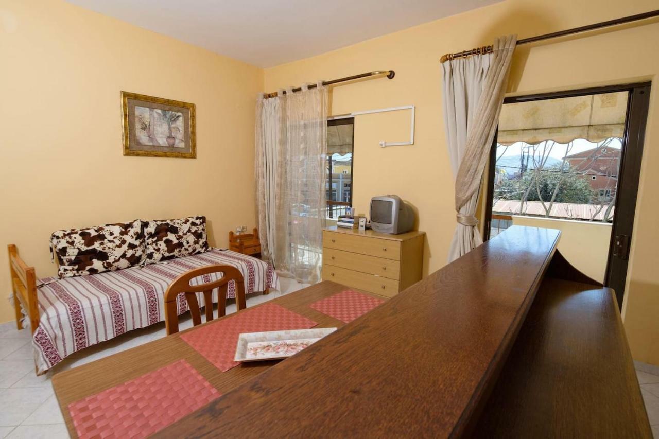 Traditional Apartment In Corfu Next To The Center Exterior photo