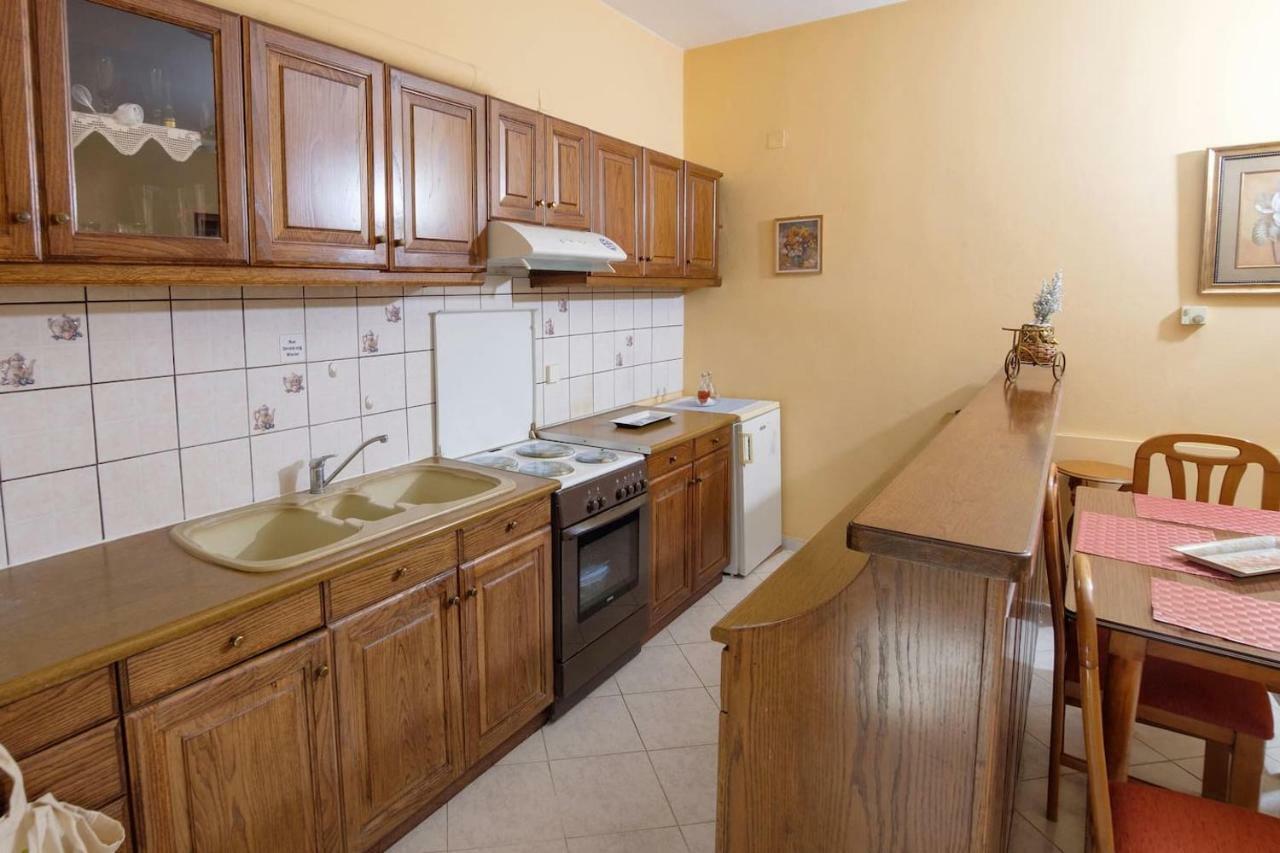 Traditional Apartment In Corfu Next To The Center Exterior photo