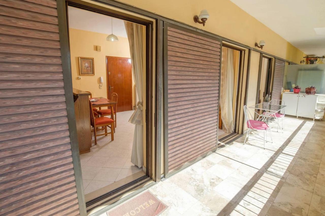 Traditional Apartment In Corfu Next To The Center Exterior photo