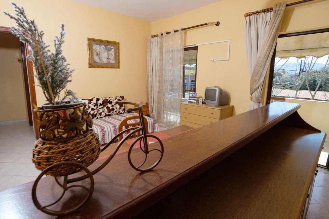 Traditional Apartment In Corfu Next To The Center Exterior photo